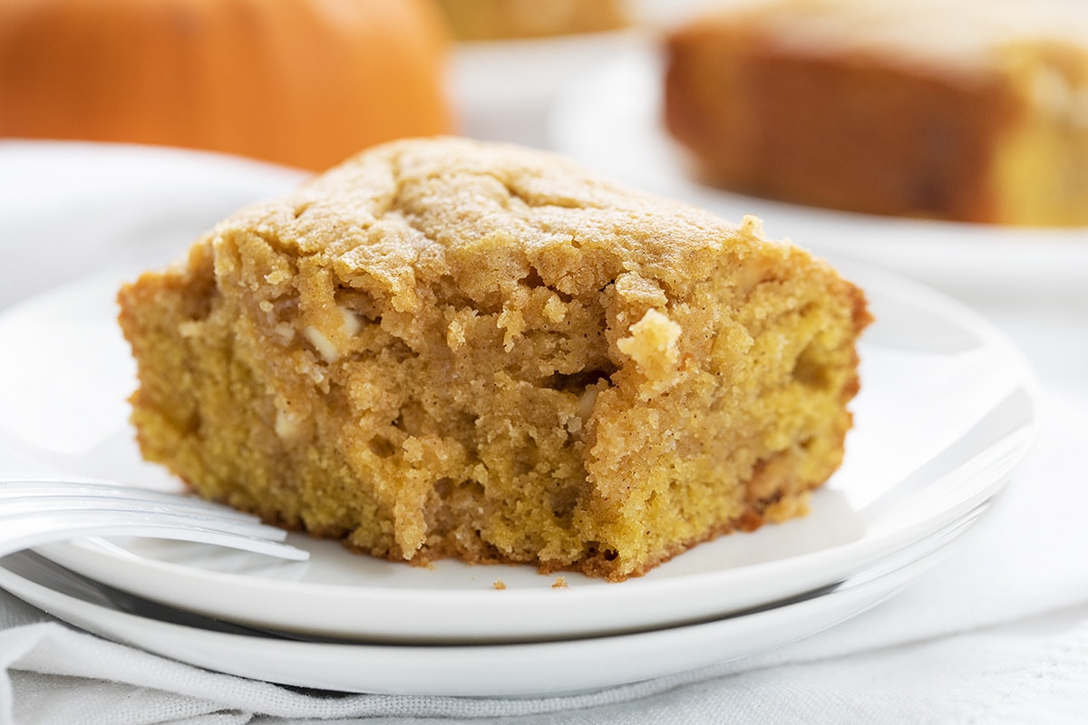 Pumpkin Spice Snack Cake | i am baker Pumpkin Spice Snack Cake | i am baker