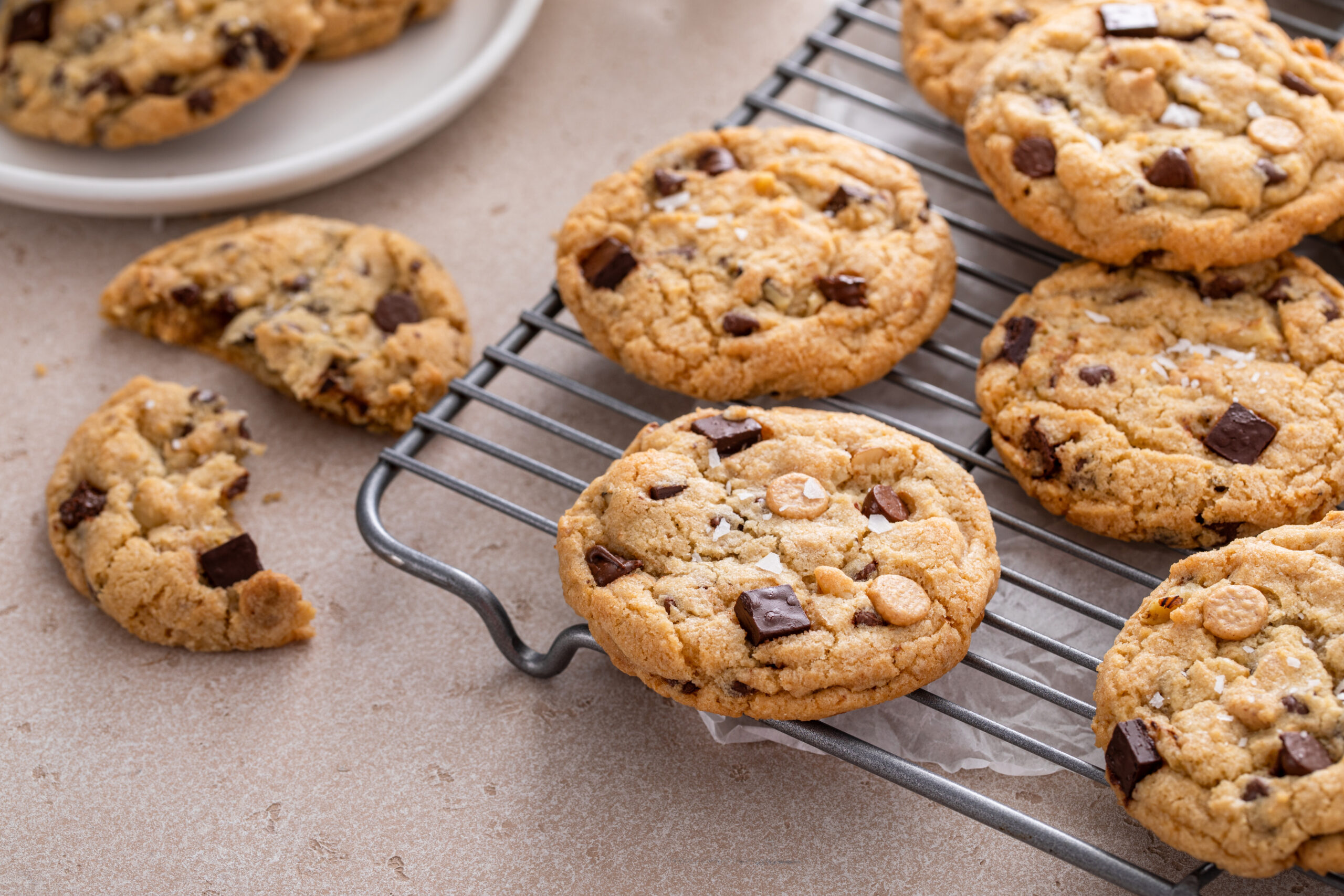 Salted Caramel Chocolate Chip Cookies