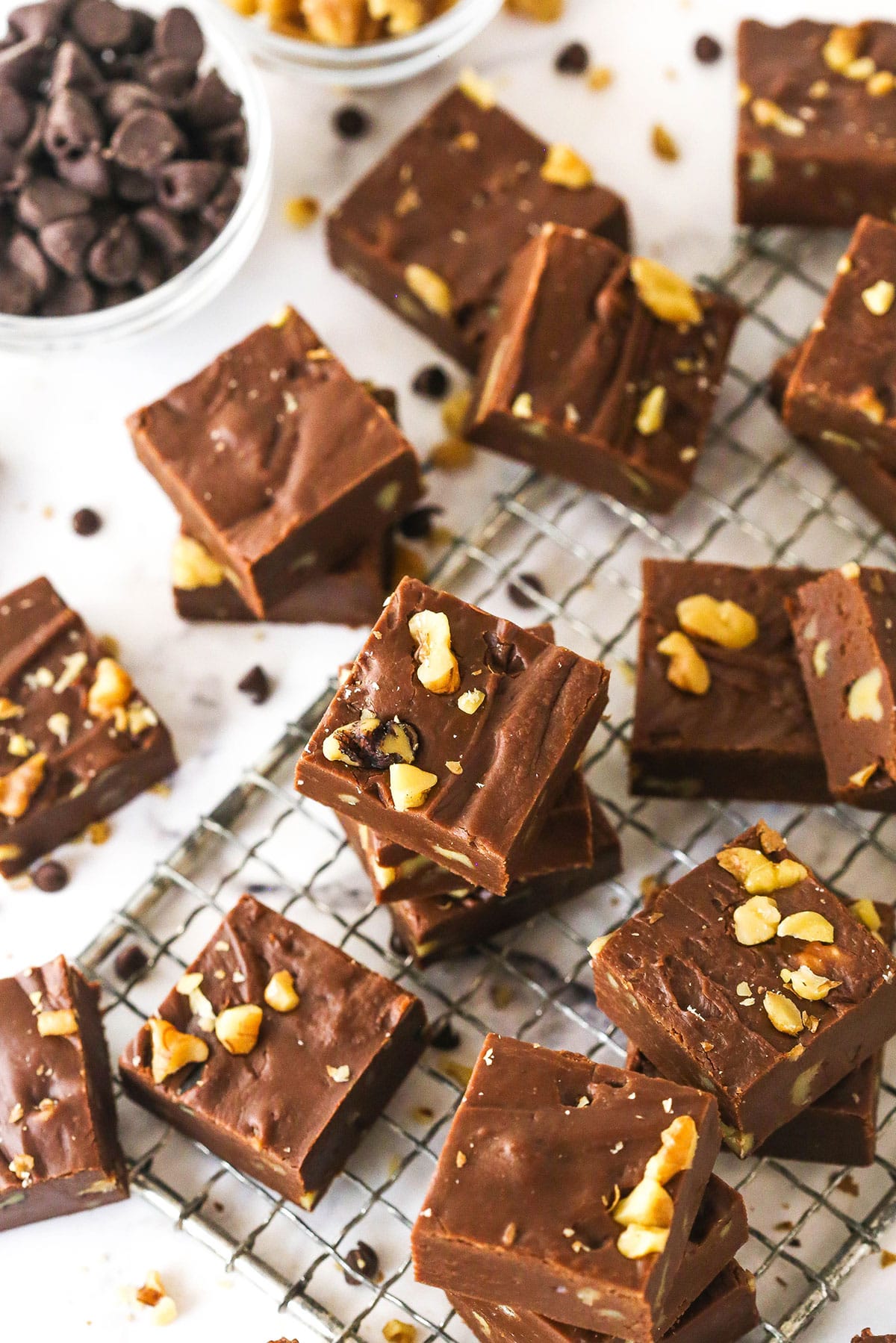 Creamy, Chewy Fantasy Fudge - With Gooey Marshmallow Fluff