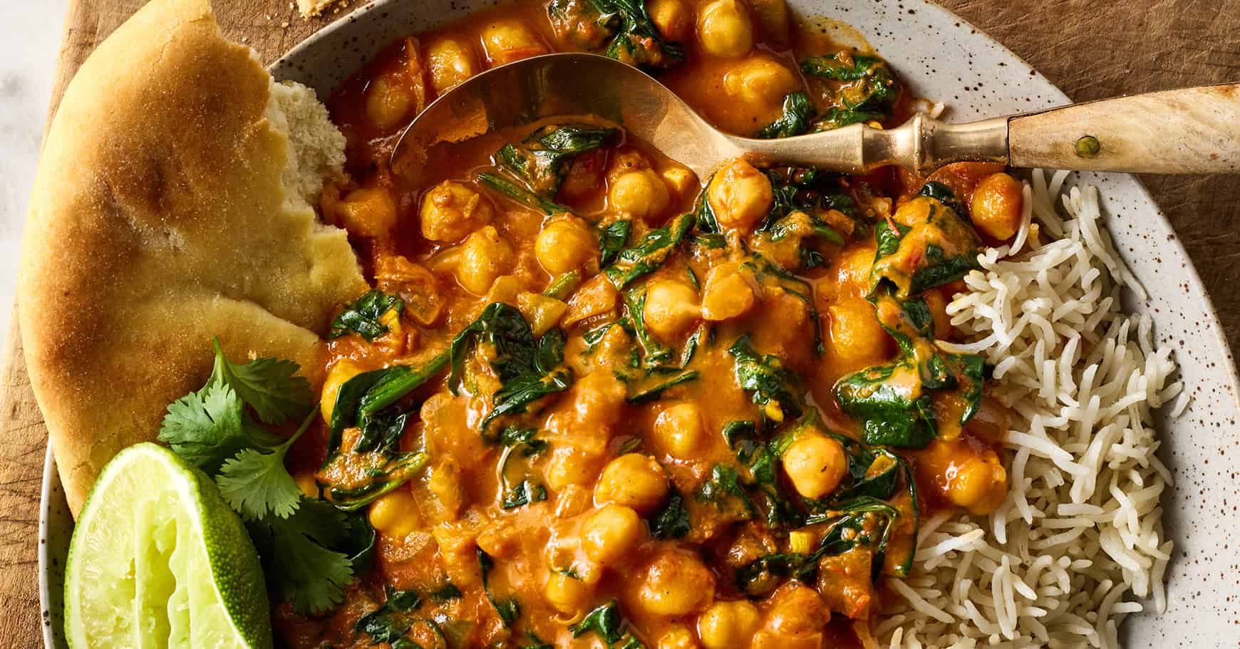 This 1-Pan Chickpea Curry Is the Healthy Weeknight Dinner I Make on Repeat