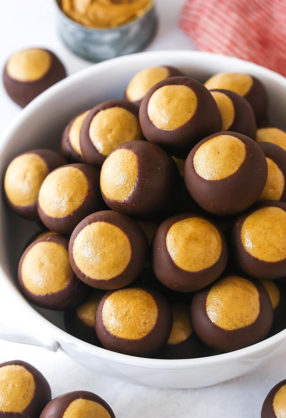 Best Buckeyes Recipe - Easy No-Bake Treat!