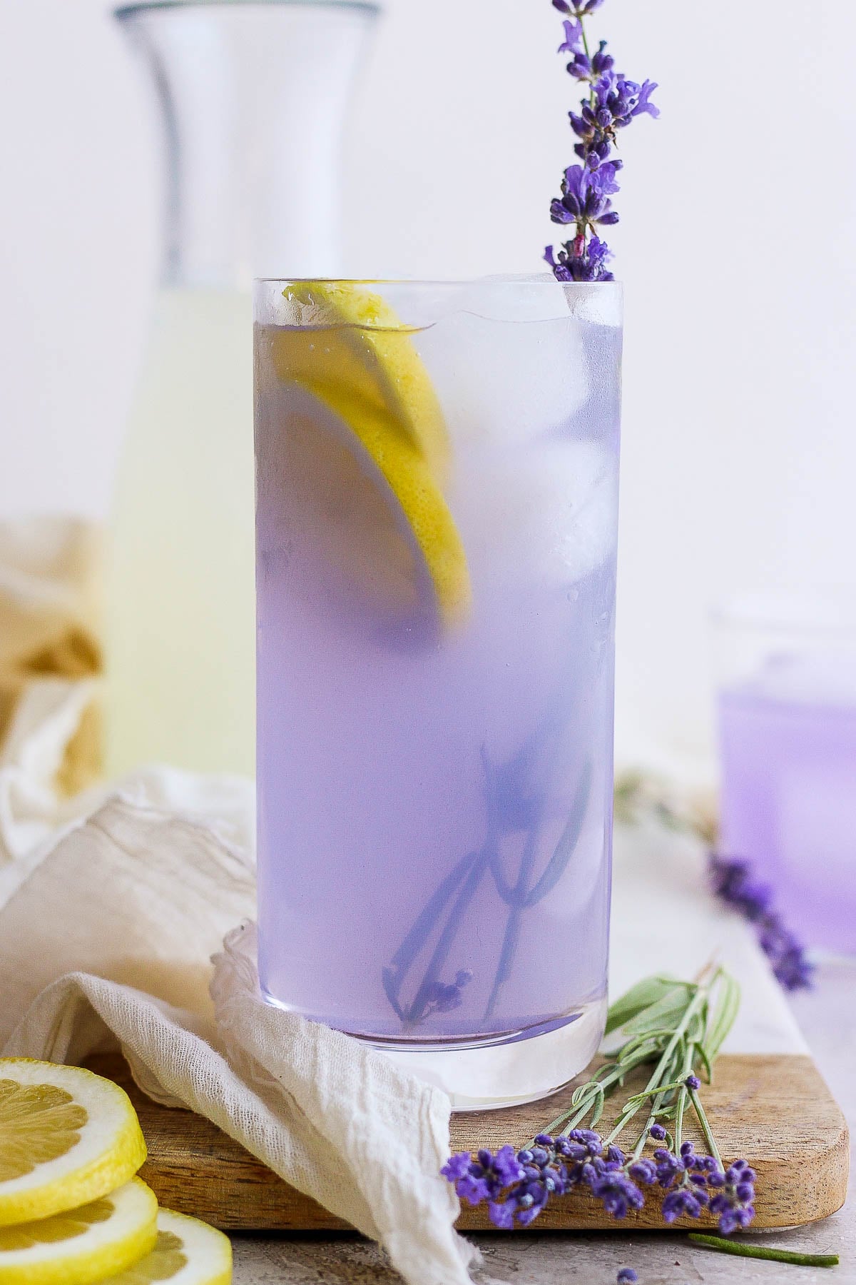This Lavender Lemonade Is the Prettiest Drink of Summer