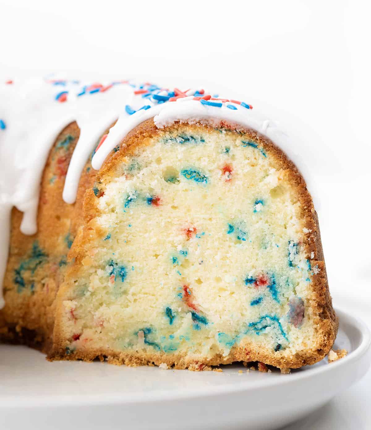 Red, White, and Blue Pound Cake (Patriotic Pound Cake)