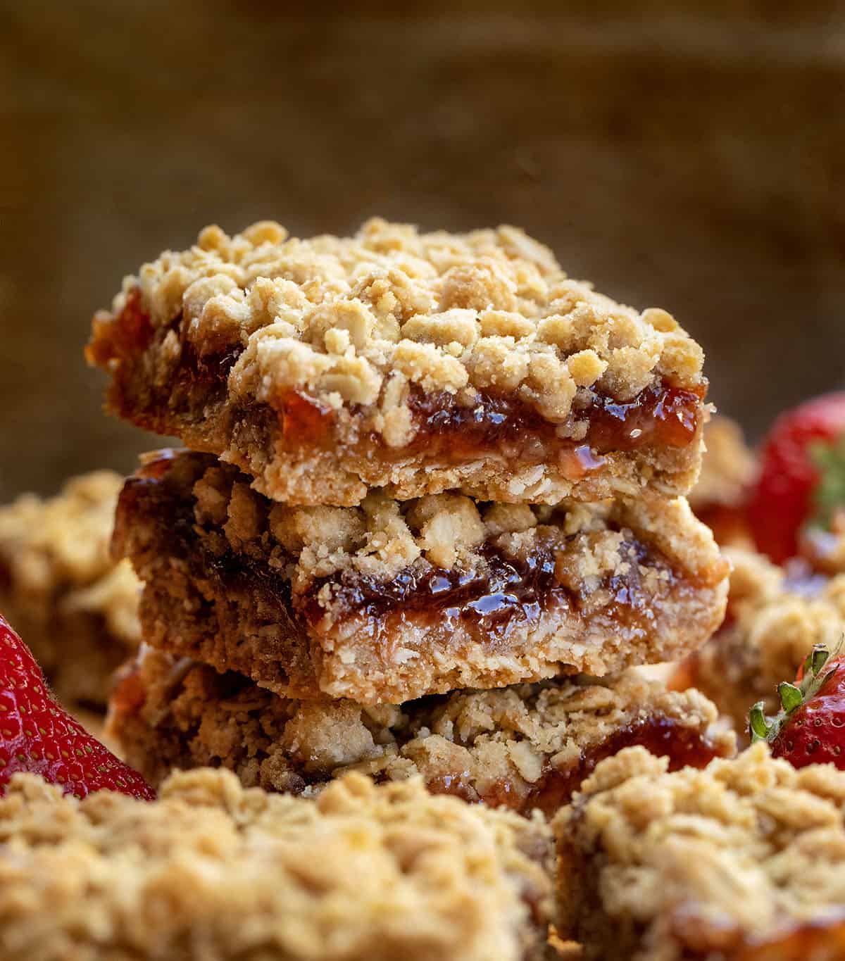 Strawberry Oatmeal Crumble Bars