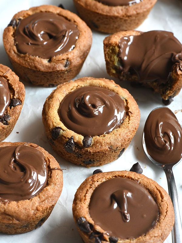 Chocolate Chip Cookie Cups with Nutella