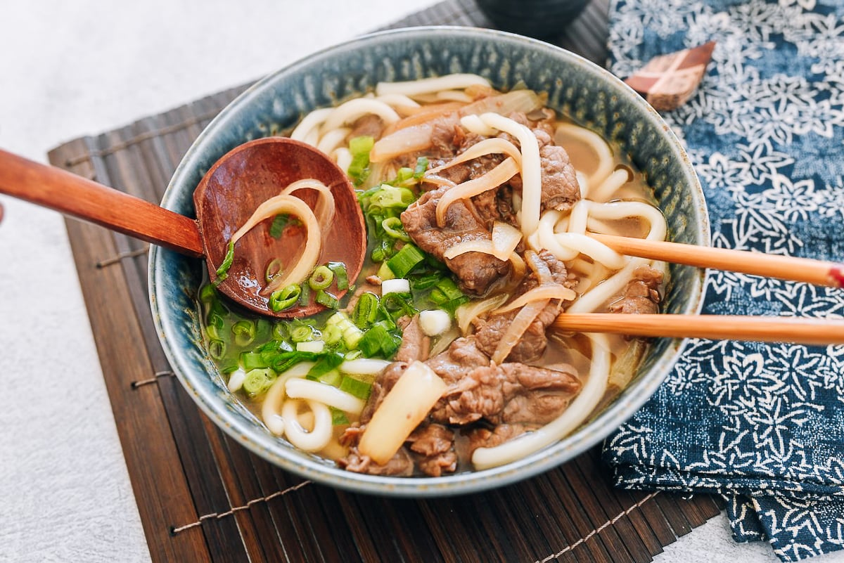 Beef Udon Noodle Soup (Niku Udon)