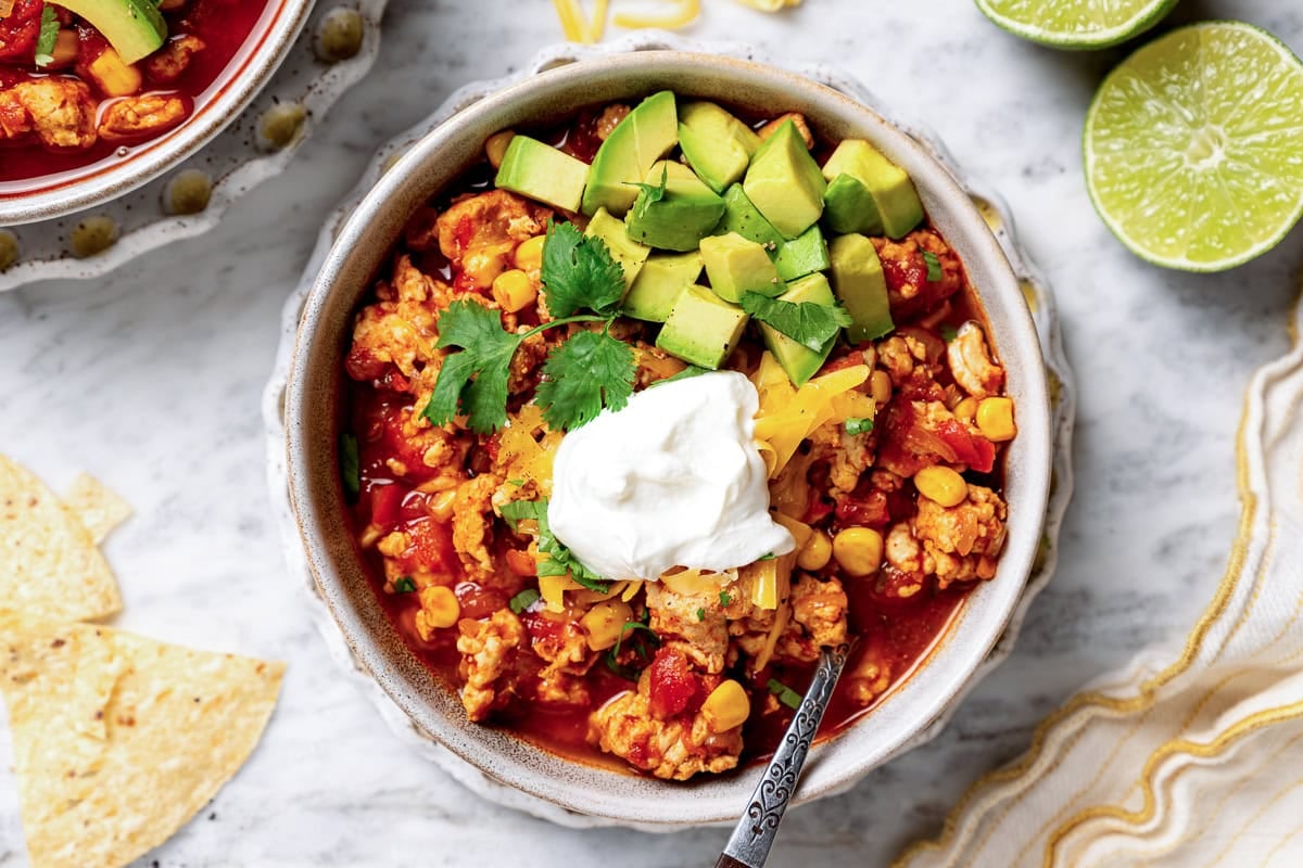 Crockpot Turkey Chili Recipe - Easy & Kid-Friendly!