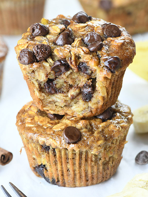 Banana Peanut Butter Baked Oatmeal Cups