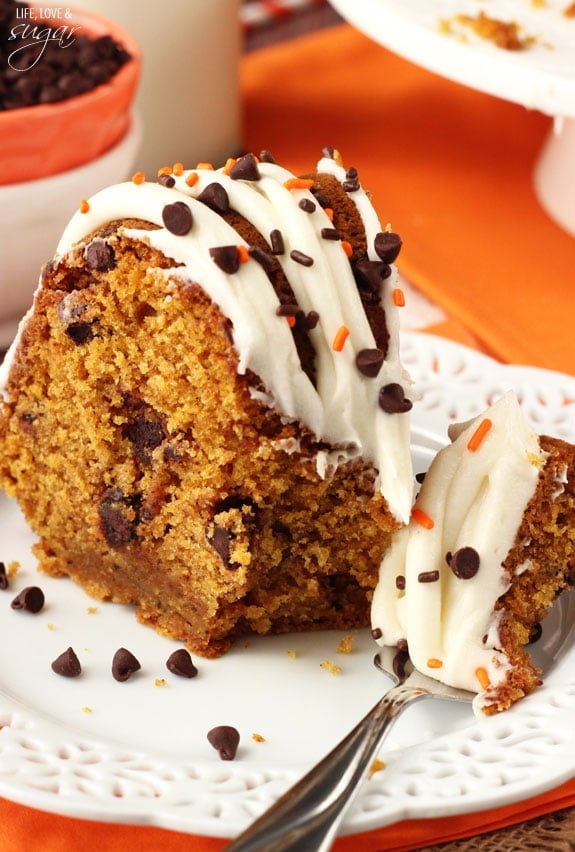 Easy Pumpkin Chocolate Chip Bundt Cake