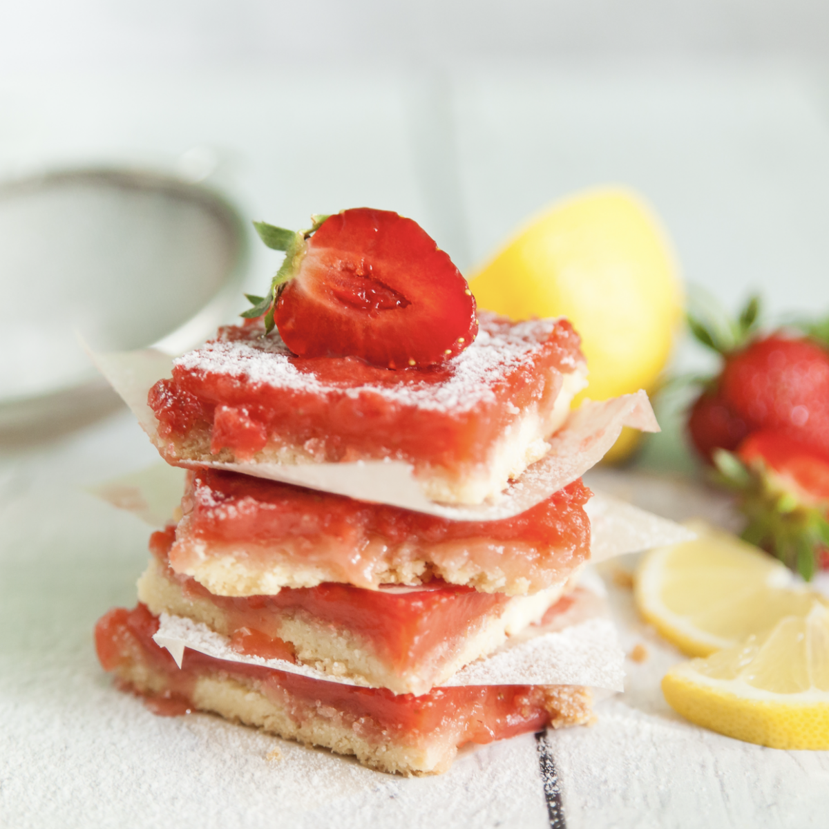 Strawberry Lemonade Bars
