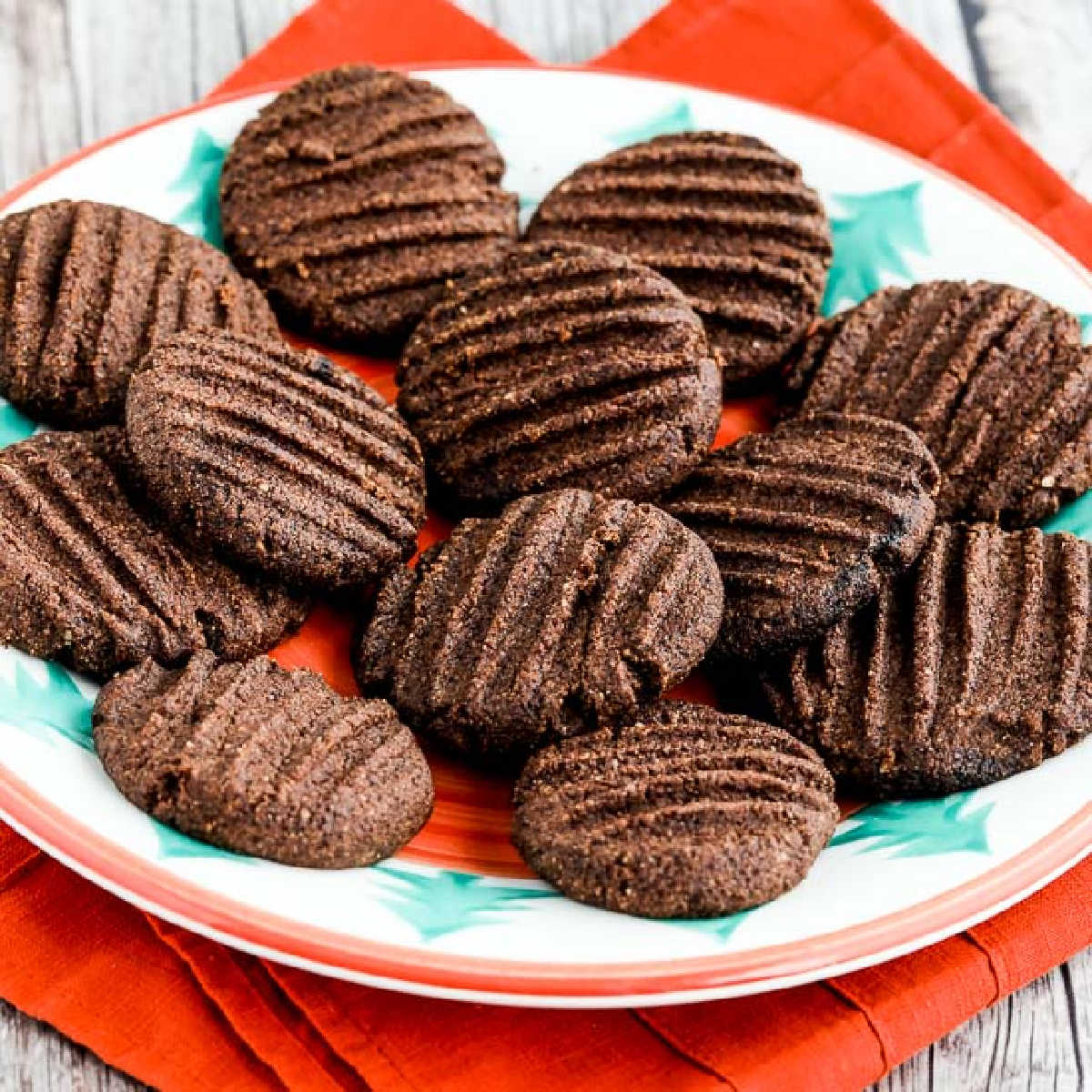 Chocolate Shortbread Cookies (Flourless, Sugar-Free)