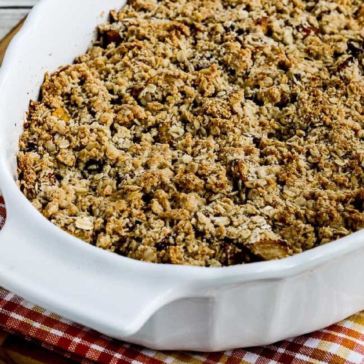 Low-Sugar Pumpkin Apple Crumble