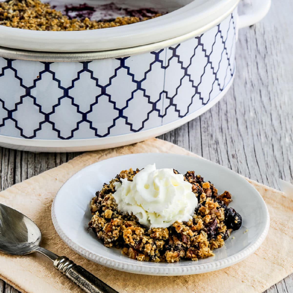 Slow Cooker Blueberry Crisp