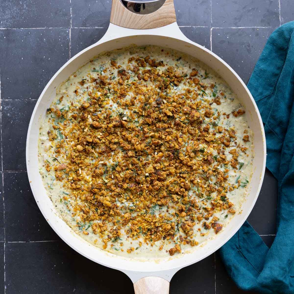 Creamy Garlic Pepper Beans Crispy Chickpea Crumble