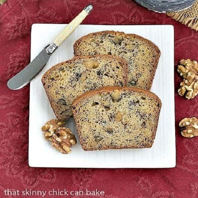 Classic Banana Walnut Bread - Moist & Tender - That Skinny Chick Can Bake