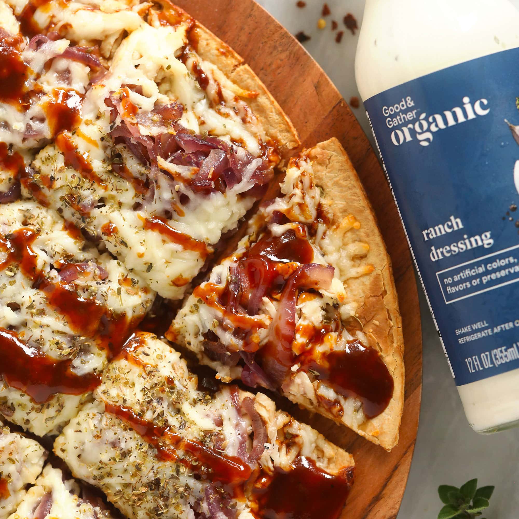 BBQ Chicken Pizza with Caramelized Onions - Fit Foodie Finds BBQ Chicken Pizza with Caramelized Onions - Fit Foodie Finds
