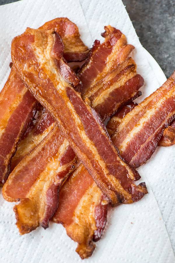 Oven Baked Bacon {Perfectly Cooked Every Time!} - WellPlated.com Oven Baked Bacon {Perfectly Cooked Every Time!} - WellPlated.com