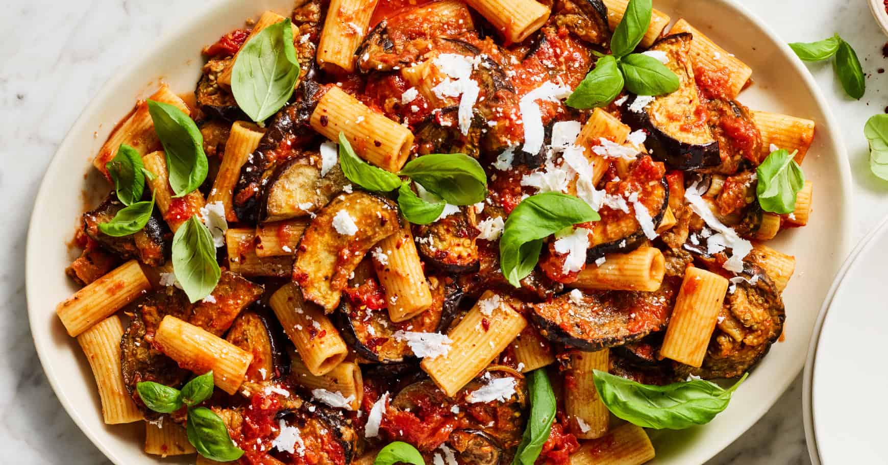This easy Sicilian pasta will make you fall in love with summer eggplant